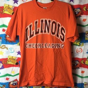 Vintage U of Illinois Cheerleading Tee